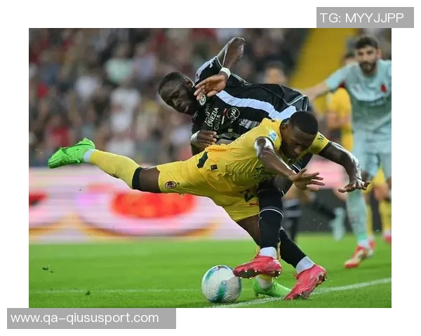 奇克回归米兰合练埃斯图皮尼安缺席对阵亚特兰大