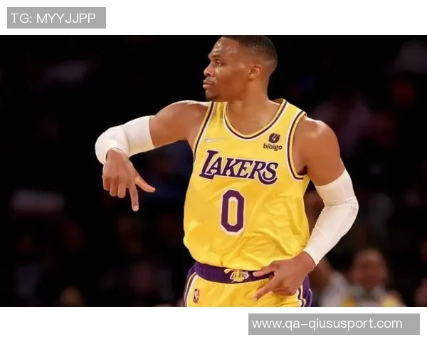 帕金斯回应杜威重聚情怀称火箭绝不会引进威少